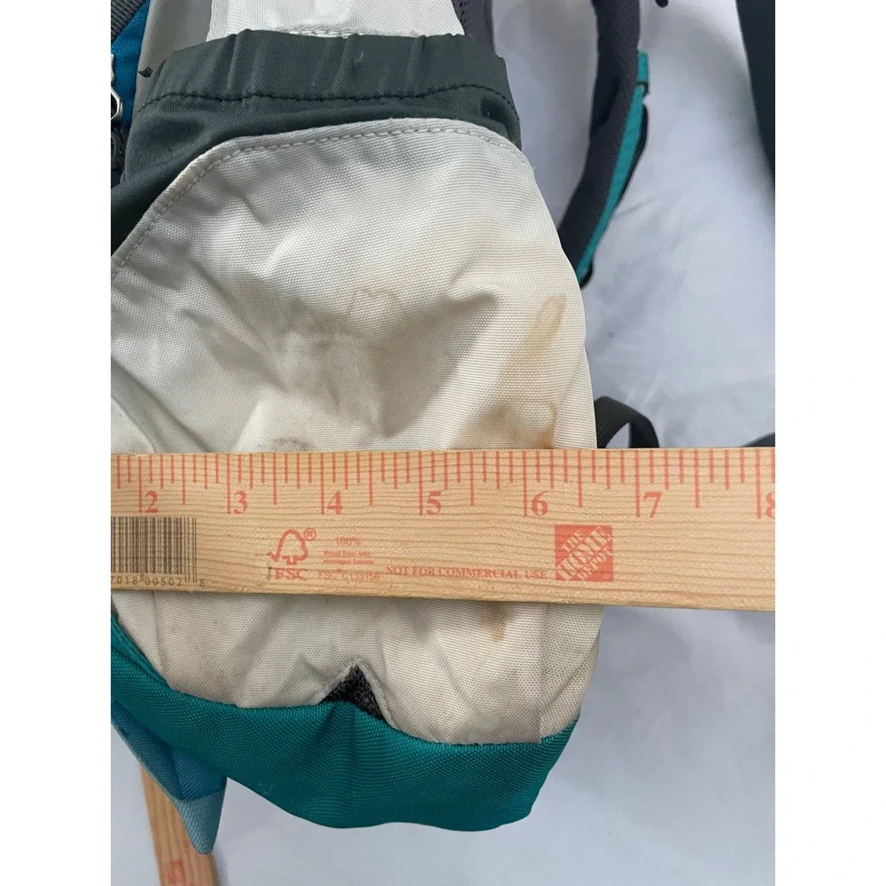 Vintage Patagonia Refugio 28L Backpack Teal Cream Hiking Travel Daypack 47910